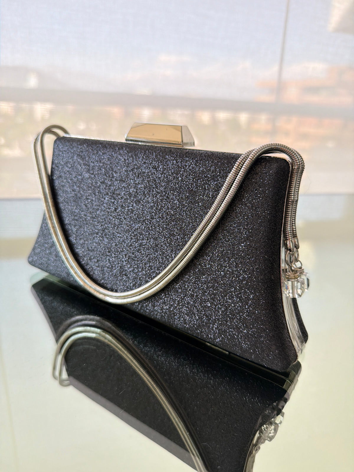 CARTERA DE FIESTA NEGRA PRISMA