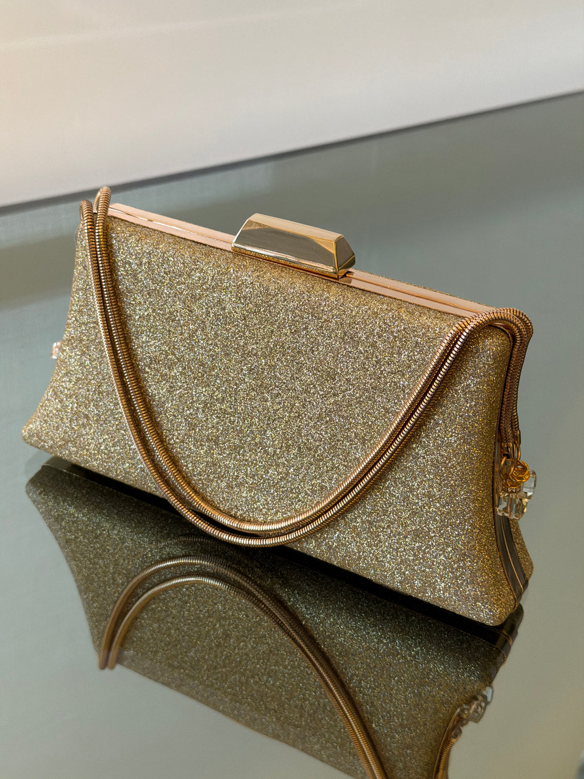 CARTERA DE FIESTA DORADA PRISMA