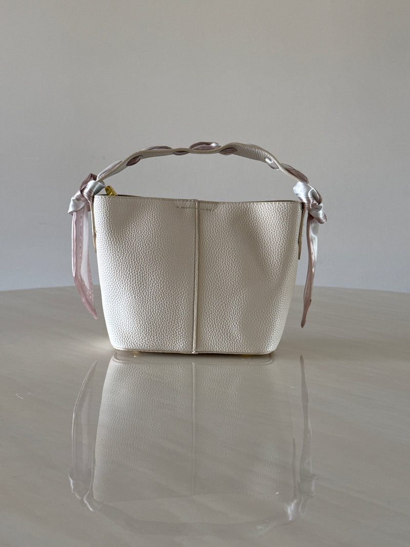 CARTERA DE FIESTA HUESO 8660