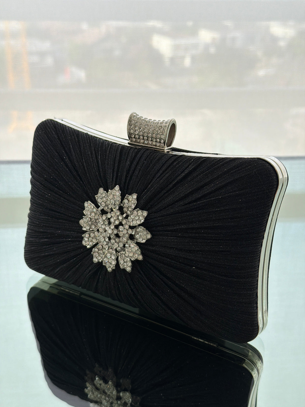 CARTERA DE FIESTA NEGRA 2396