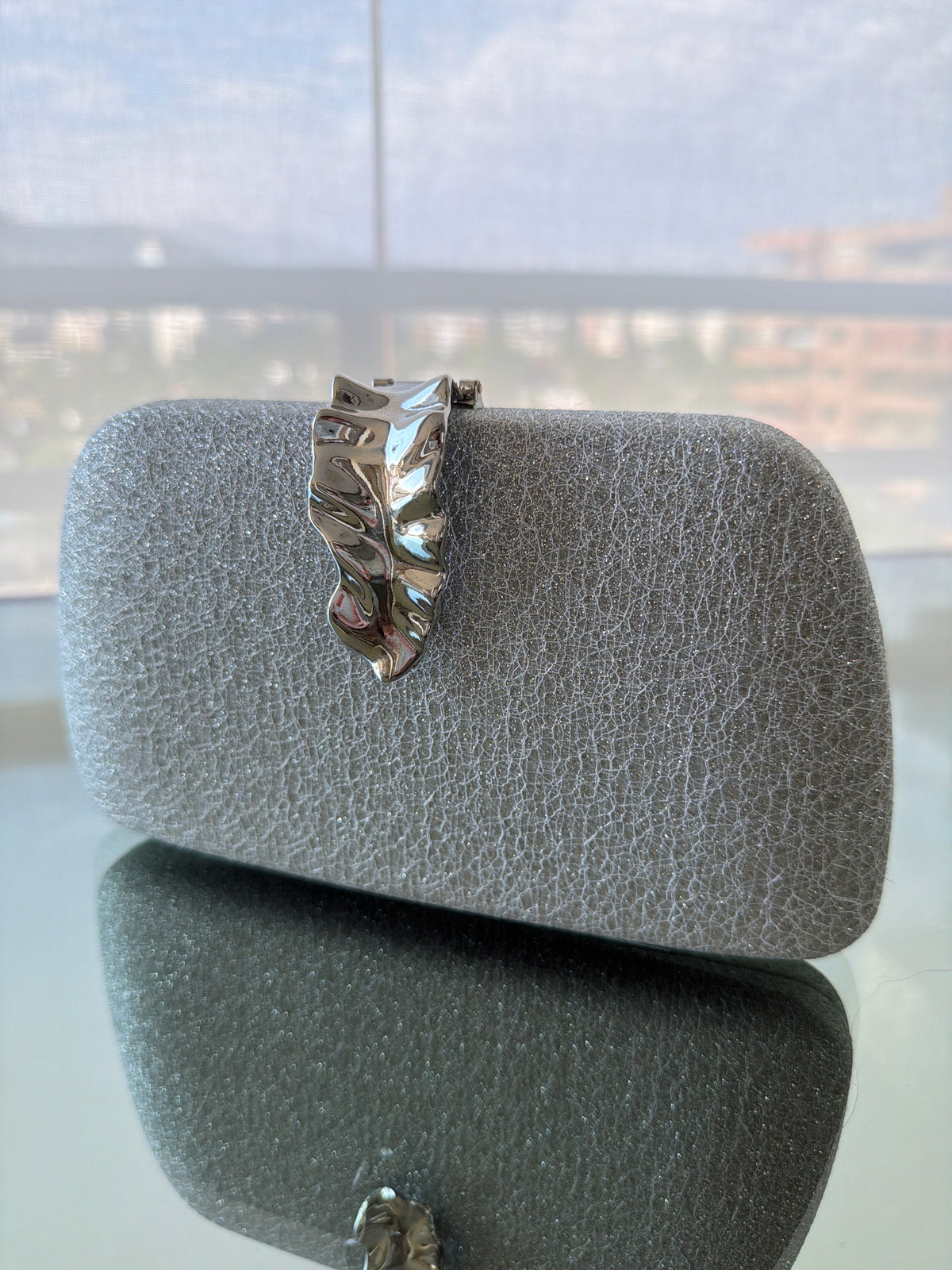 CARTERA DE FIESTA RADIANCE PLATEADA