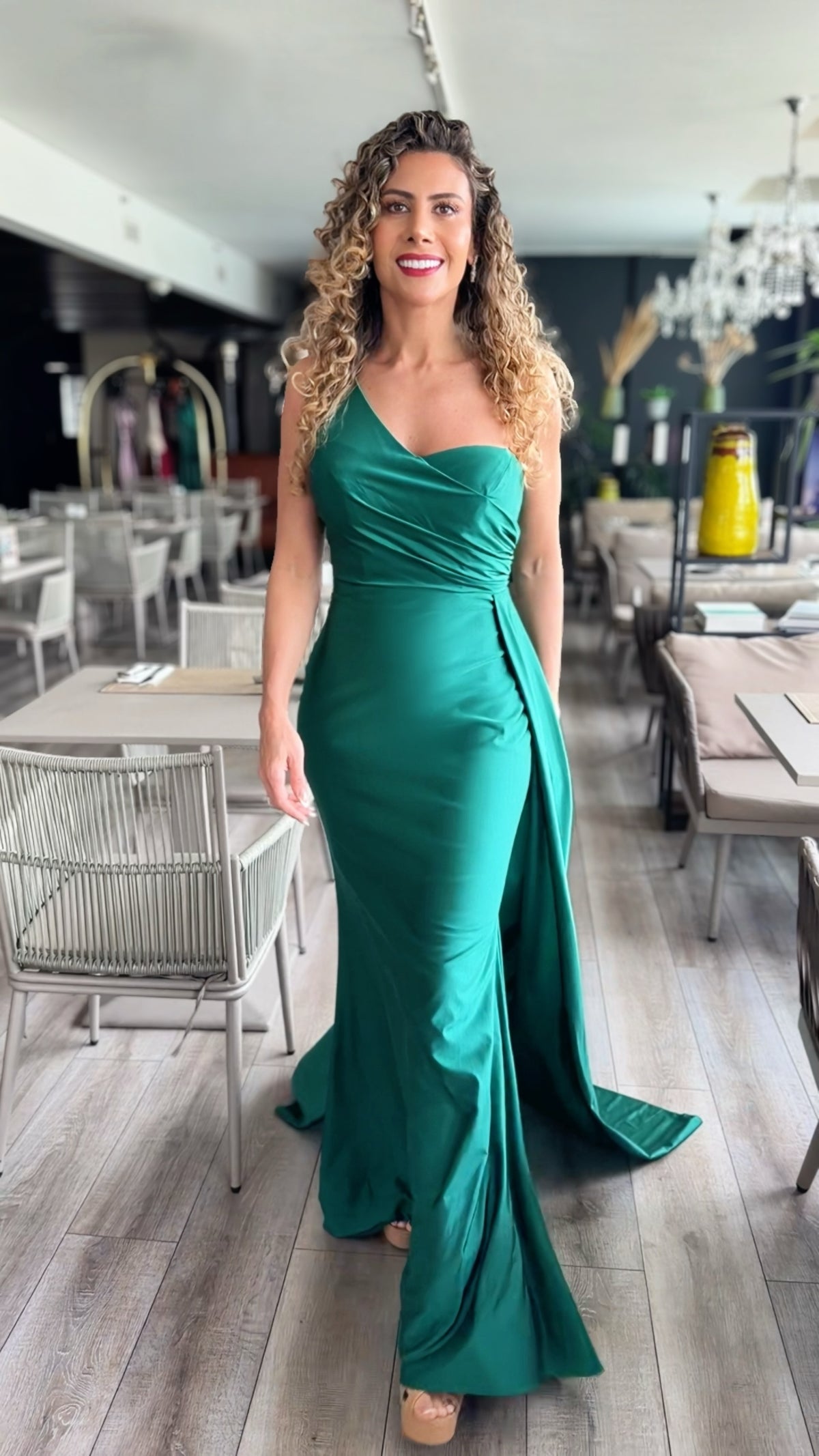 VESTIDO LARGO SOFIA VERDE ESMERALDA