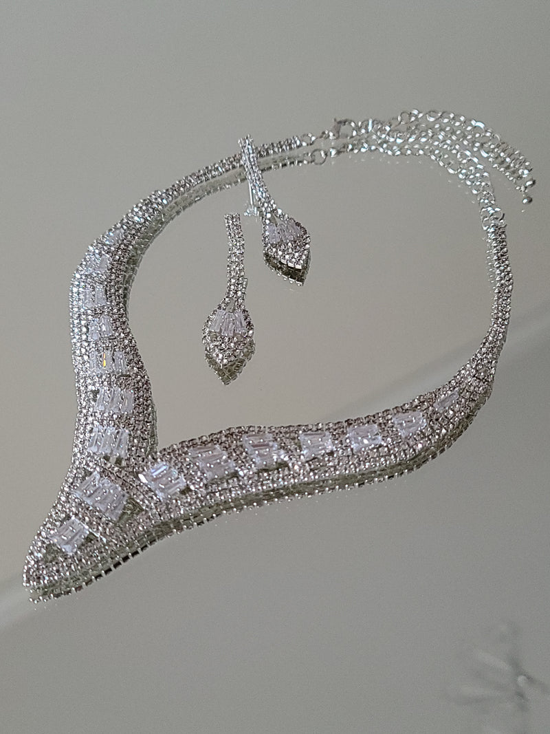 CONJUNTO  ARO Y COLLAR CJ12PL PLATEADO